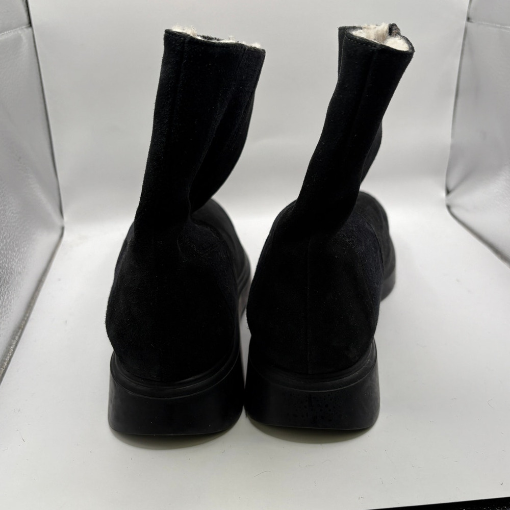 Stuart Weitzman Chelsea Boots Womens 13 Black Faux Fur Lined Suede Ankle Pull On - Picture 6 of 9